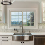 White kitchen cabinets