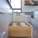 White kitchen cabinets