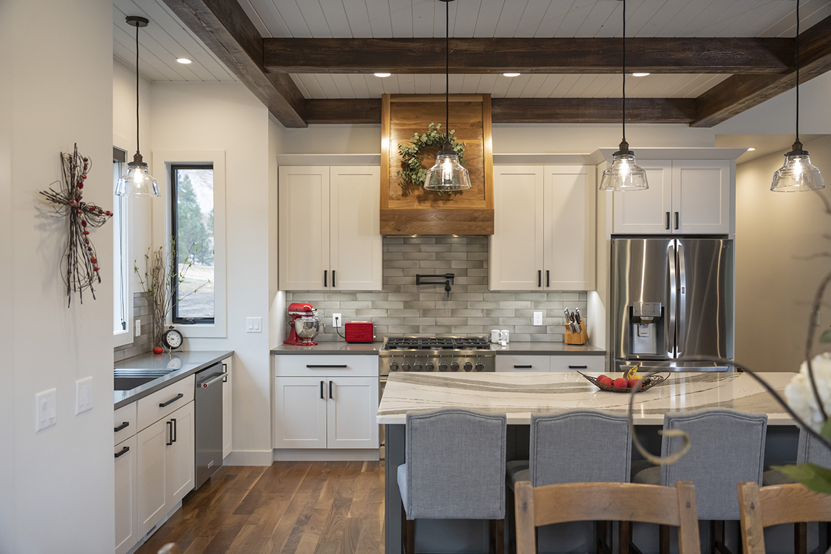 White and gray kitchen cabinets