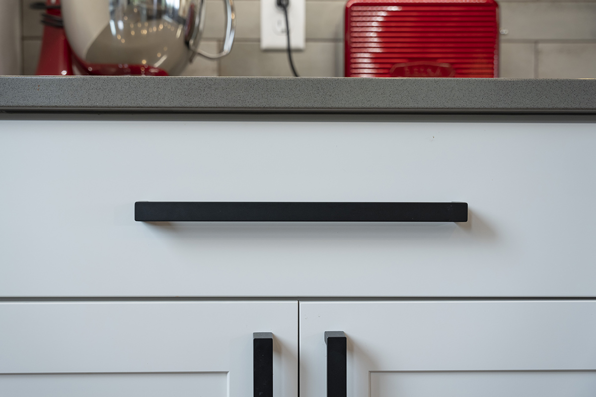 White kitchen cabinets