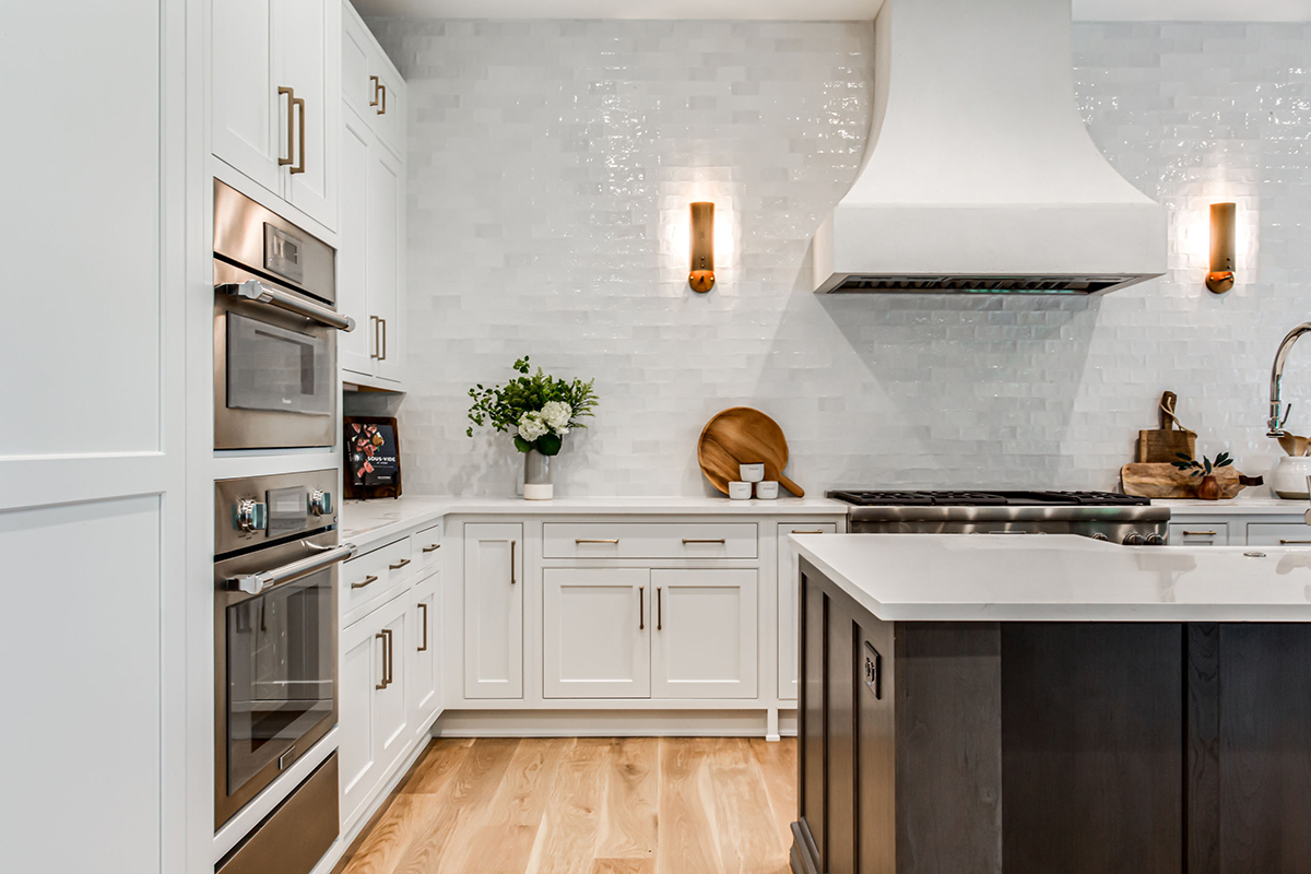 dark stained and White kitchen cabinets