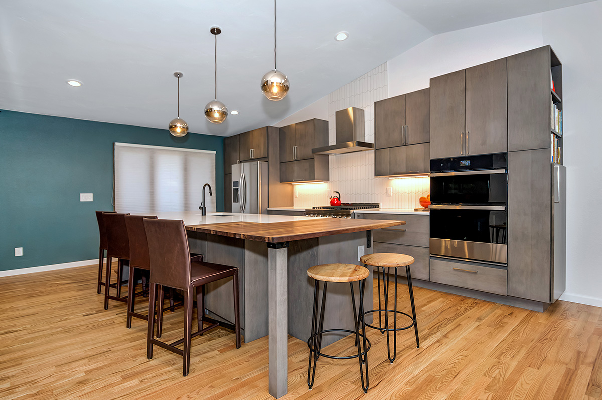 gray stained kitchen cabinets