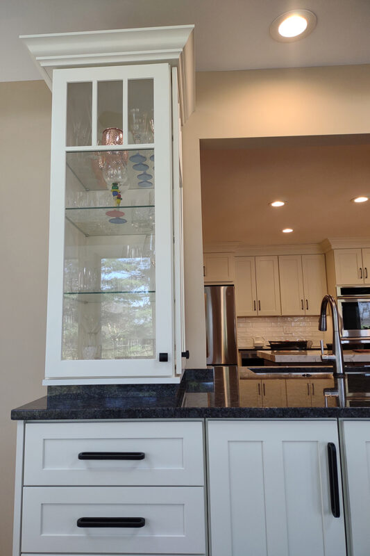 white kitchen cabinets