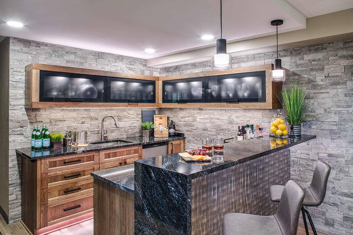 Family room wet bar in the basement.