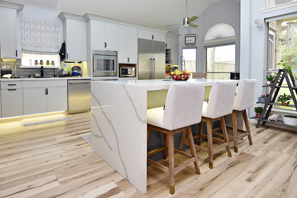Gray kitchen cabinets