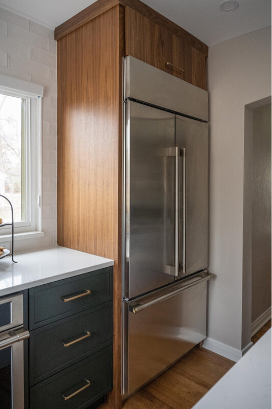 Refrigerator and kitchen cabinets