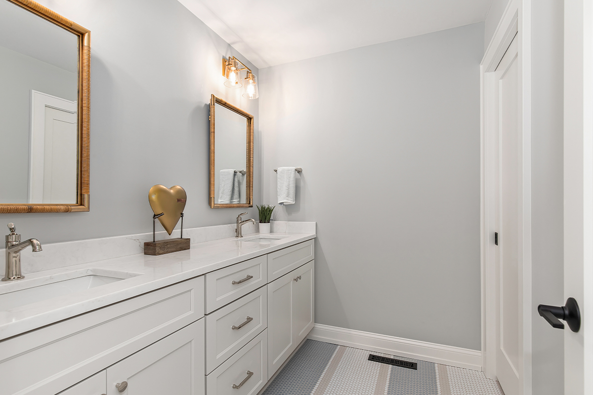 White painted bathroom vanity