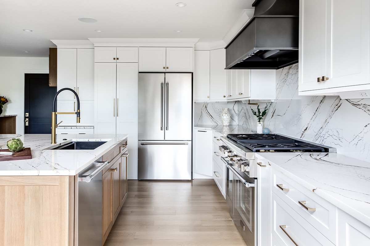 white kitchen cabinets