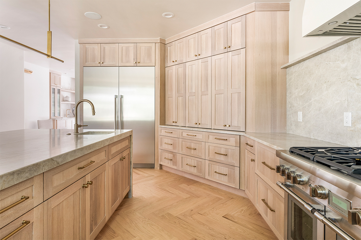 White oak kitchen