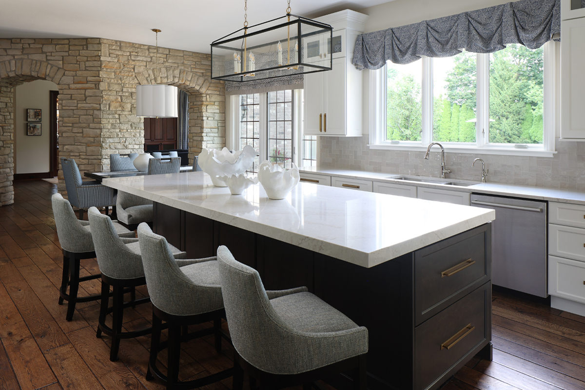 Dark stain and white painted kitchen cabinets