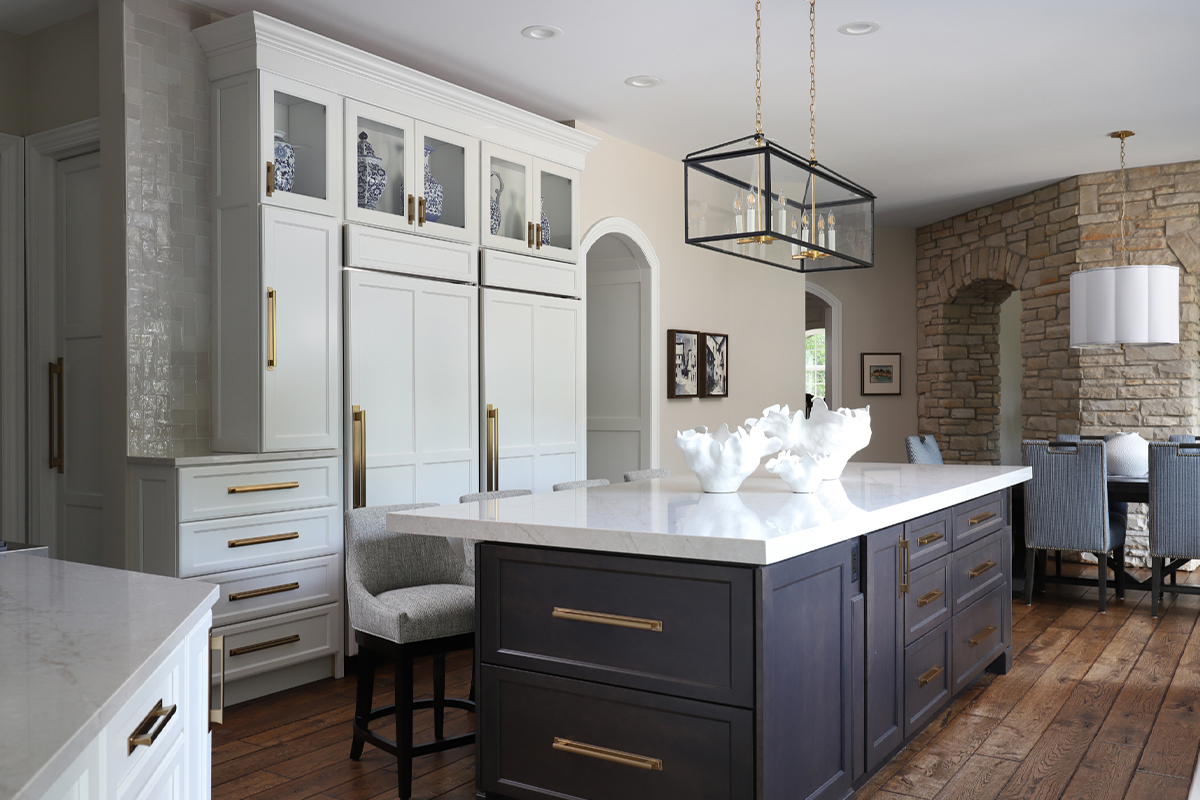 Dark stain and white painted kitchen cabinets