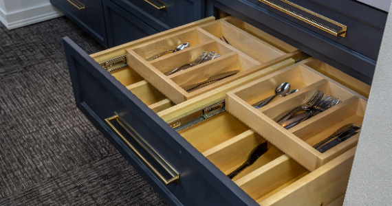 Drawer organizer